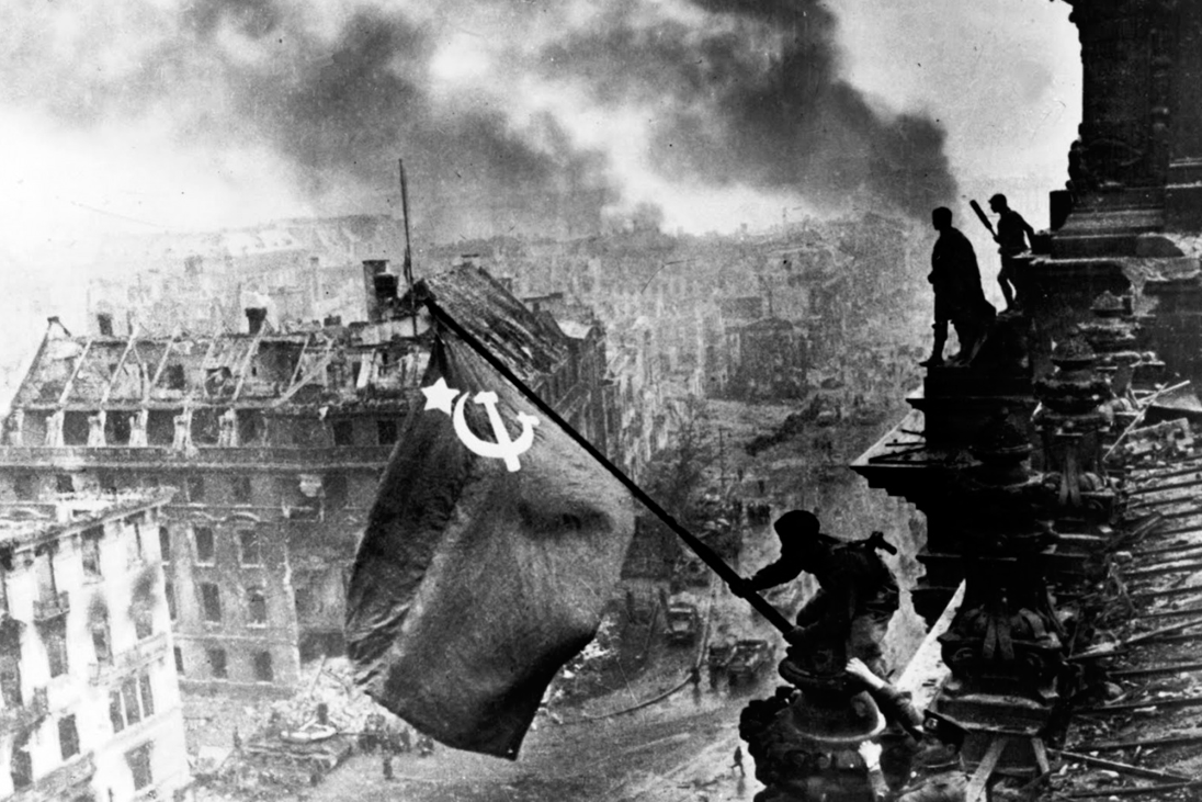 Inganni della fotografia (foto storiche e non, ritoccate e smascherate)